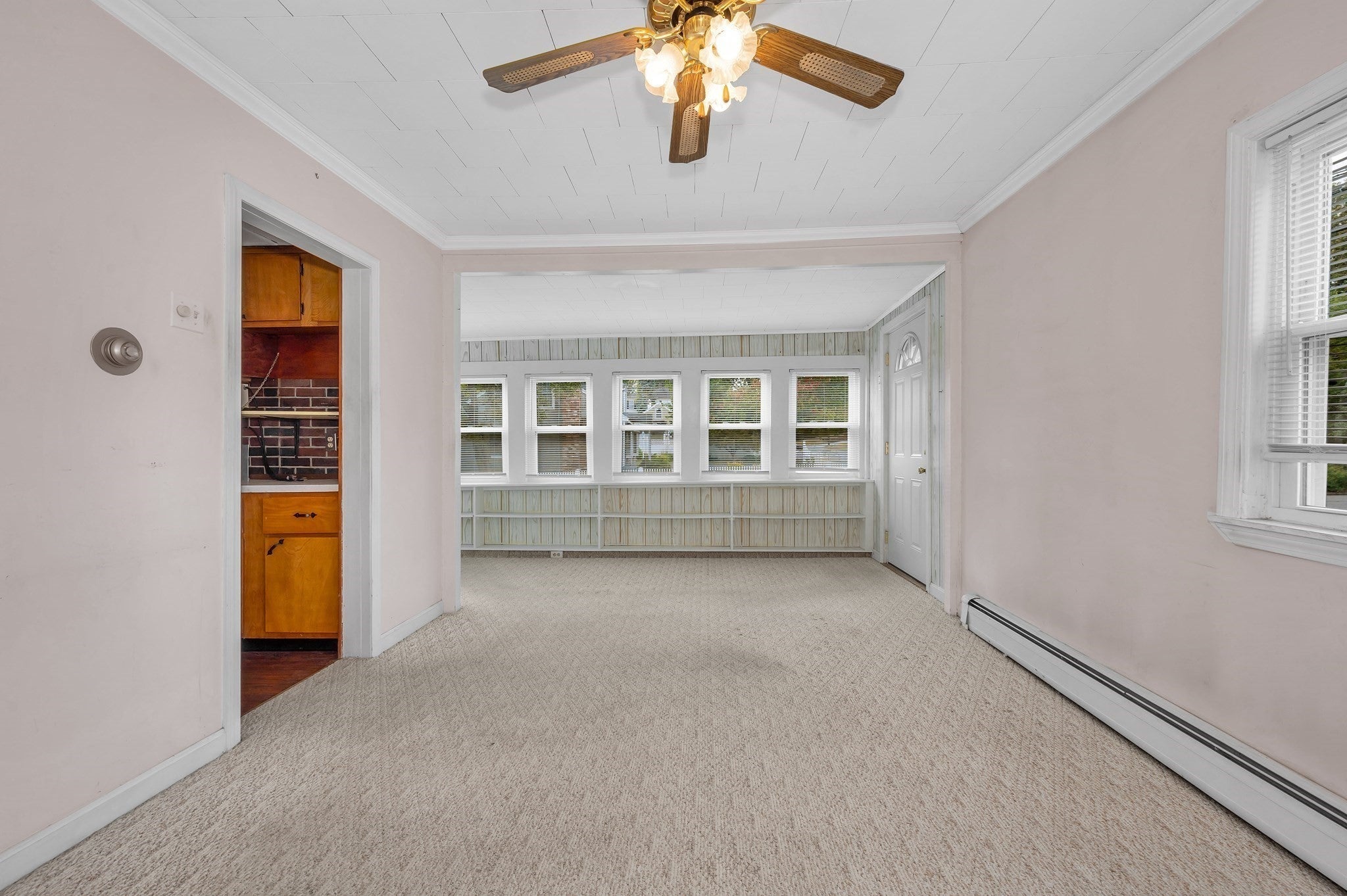 114 Old Meadow Rd, Dracut, MA Photo #11