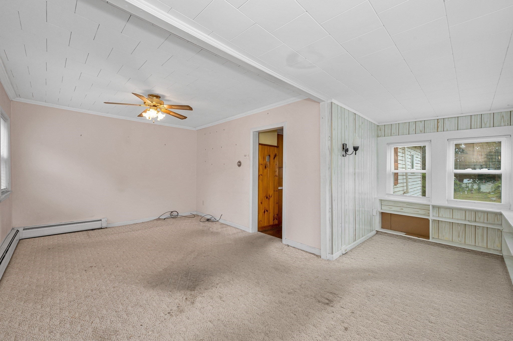 114 Old Meadow Rd, Dracut, MA Photo #9