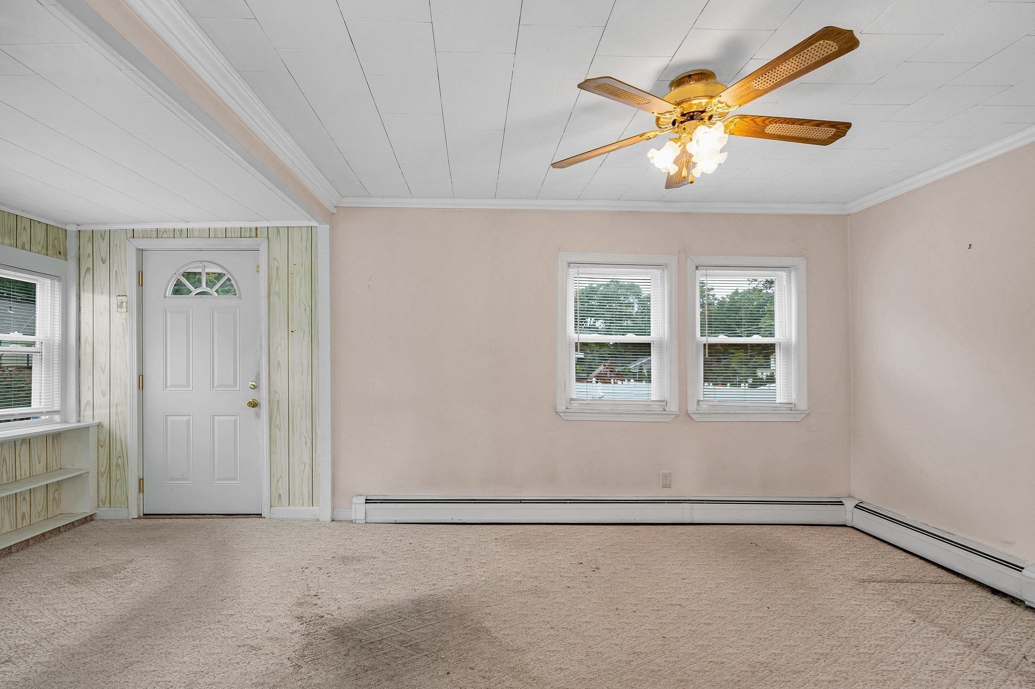 114 Old Meadow Rd, Dracut, MA Photo #8