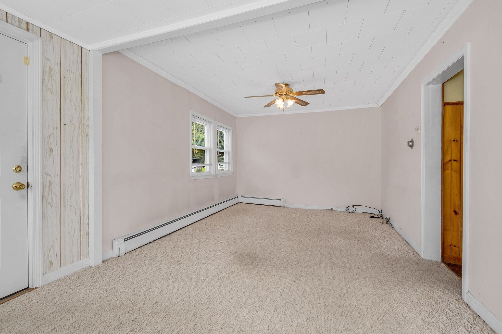 114 Old Meadow Rd, Dracut, MA Photo #9