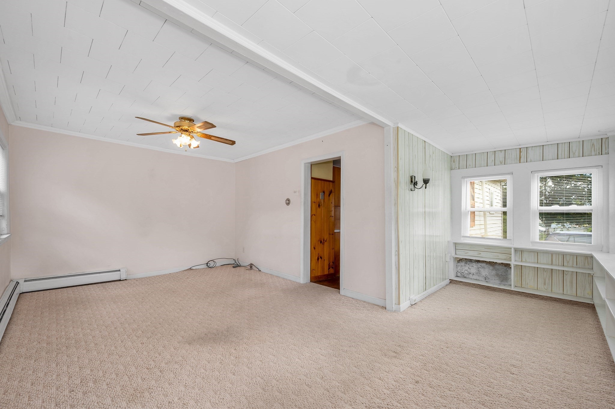 114 Old Meadow Rd, Dracut, MA Photo #8