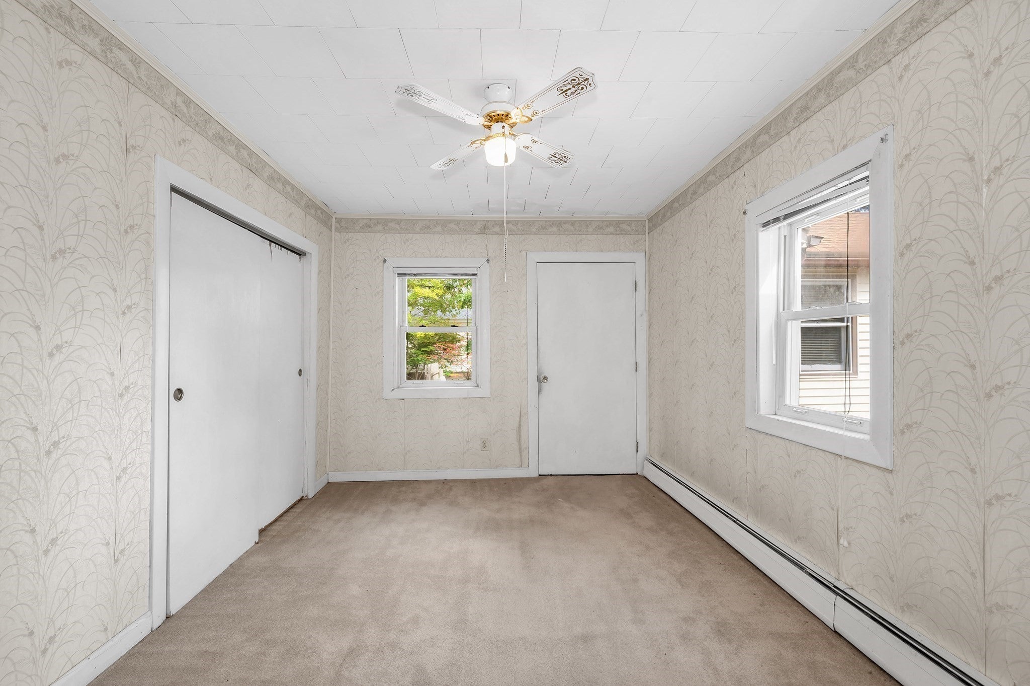 114 Old Meadow Rd, Dracut, MA Photo #18
