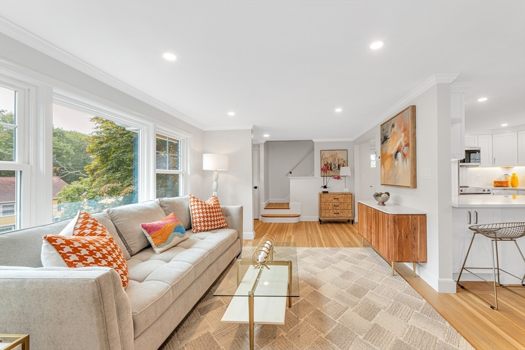 26 Crehore Rd