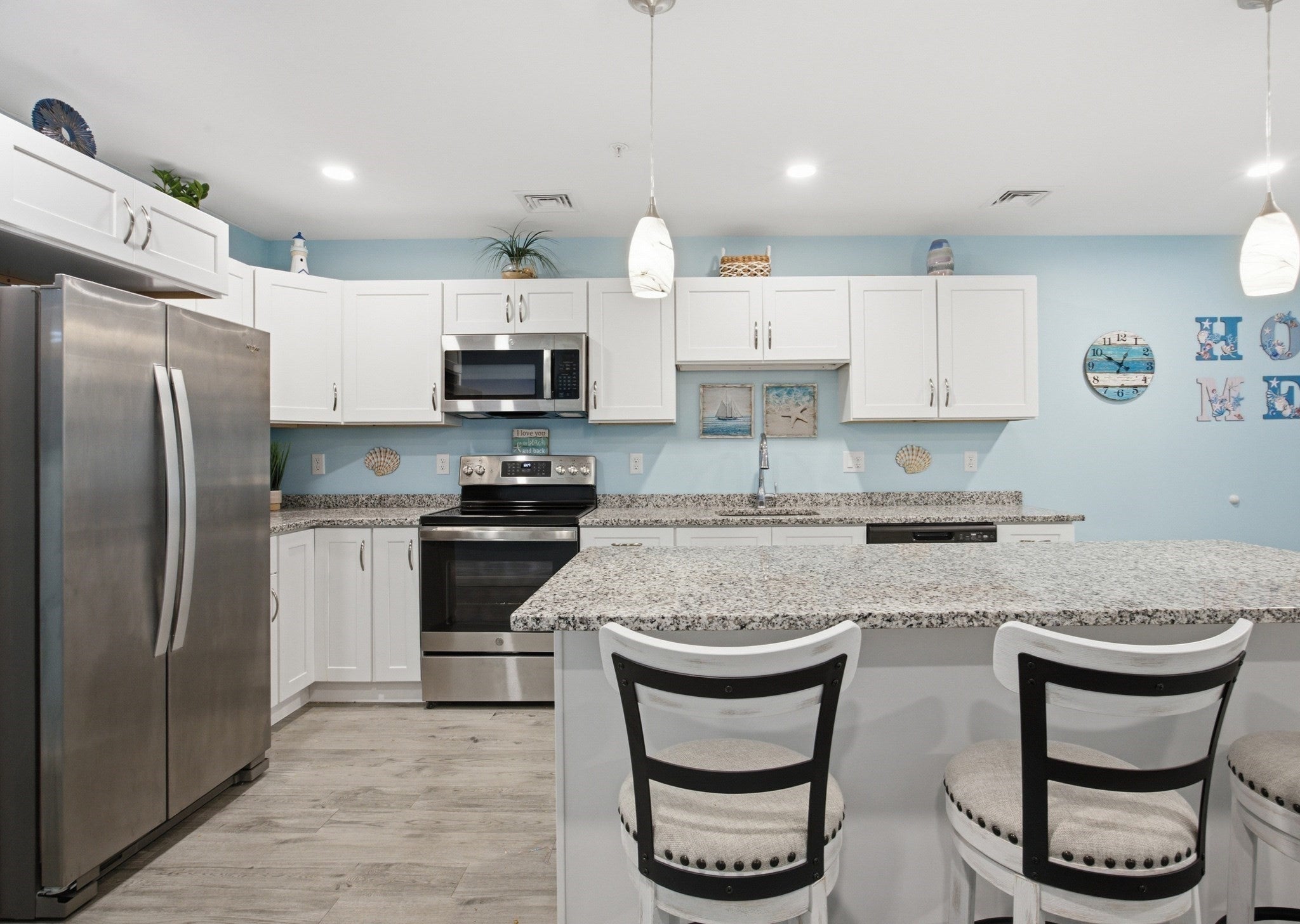 27 Ocean Walk Dr 206