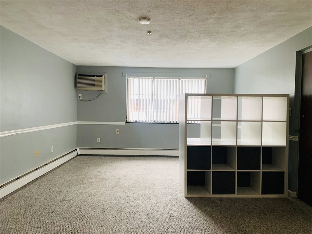 30A Colonial Drive 6