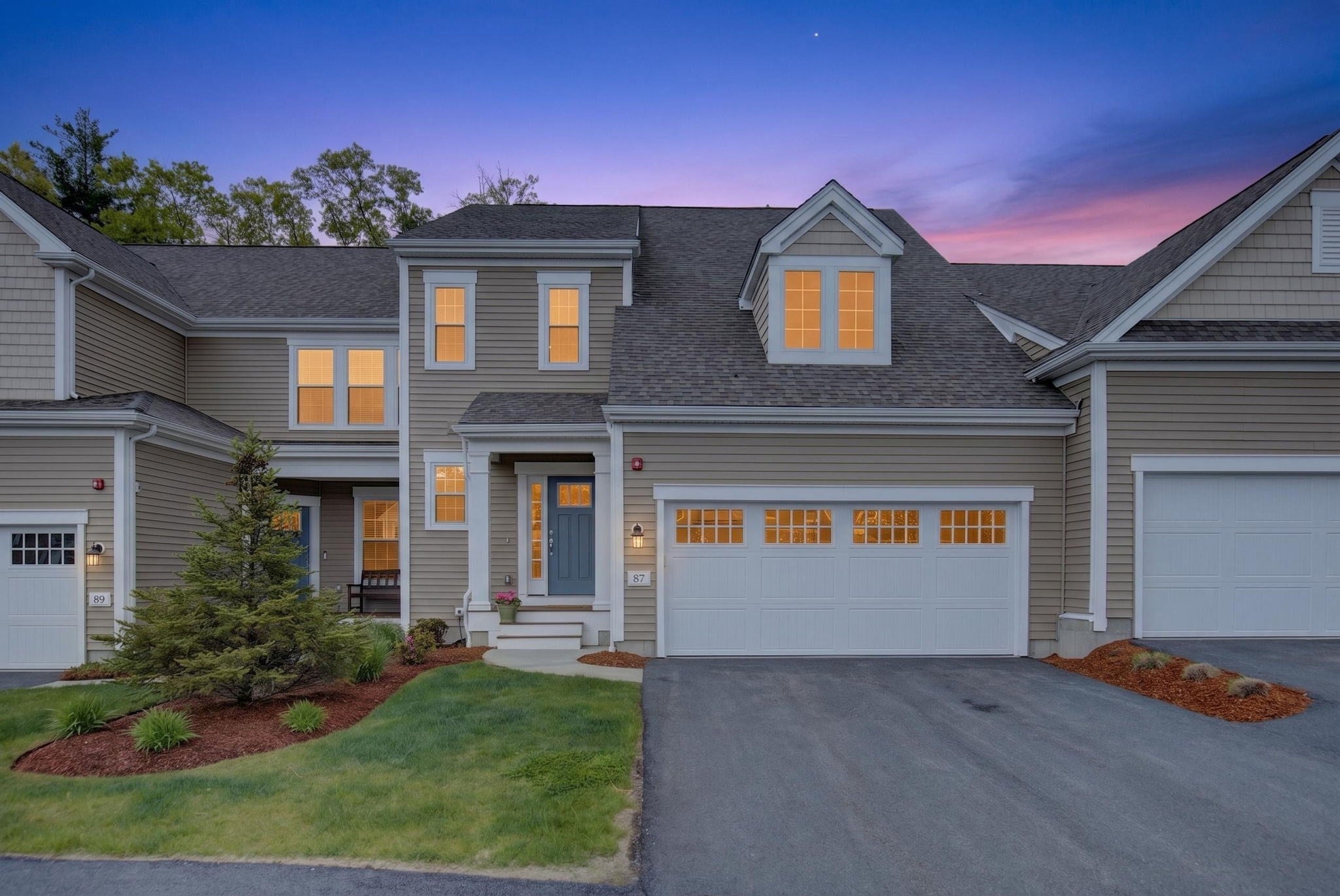 Photo of 87 Shannon Way, Upton, MA