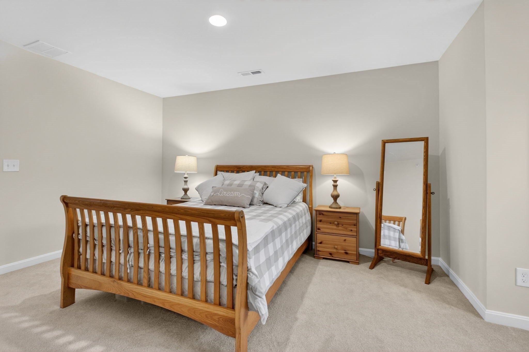 87 Shannon Way #1, Upton, MA, 87 Shannon Way #1, Upton, MA Photo #26