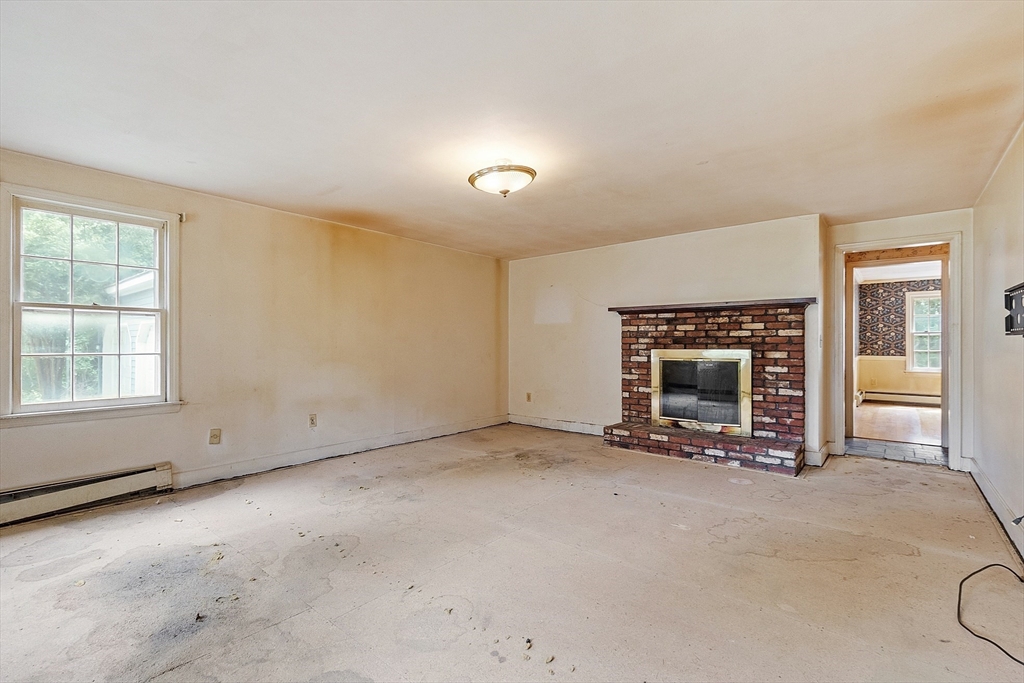 10 Tallard Road