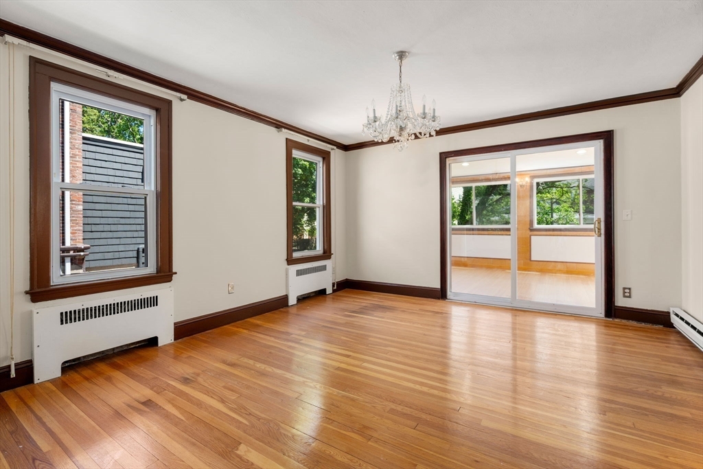 261 Russett Rd
