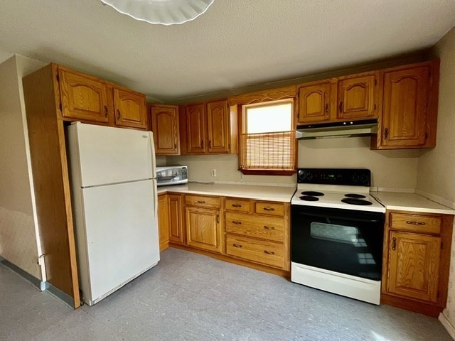 13 Florence St, Chicopee, MA, 13 Florence St, Chicopee, MA Photo #8