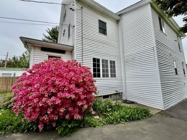 13 Florence St, Chicopee, MA, 13 Florence St, Chicopee, MA Photo #37