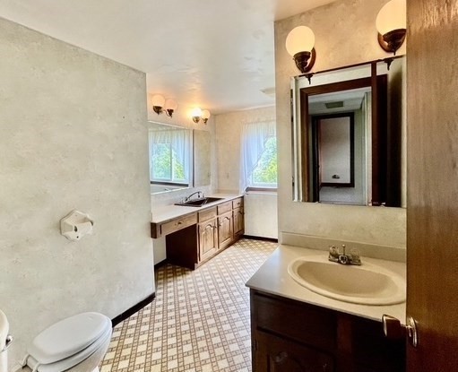 13 Florence St, Chicopee, MA, 13 Florence St, Chicopee, MA Photo #28