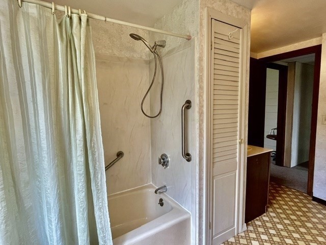 13 Florence St, Chicopee, MA, 13 Florence St, Chicopee, MA Photo #30