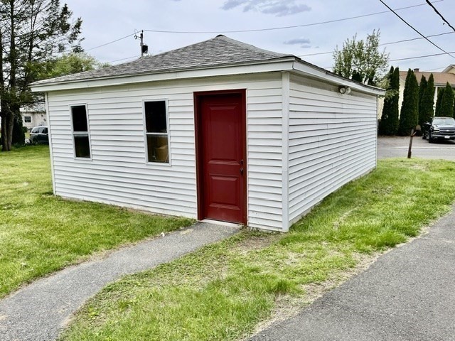 13 Florence St, Chicopee, MA, 13 Florence St, Chicopee, MA Photo #35
