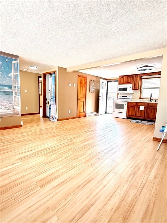 590 N End Blvd #4, Salisbury, MA, 590 N End Blvd #4, Salisbury, MA Photo #8