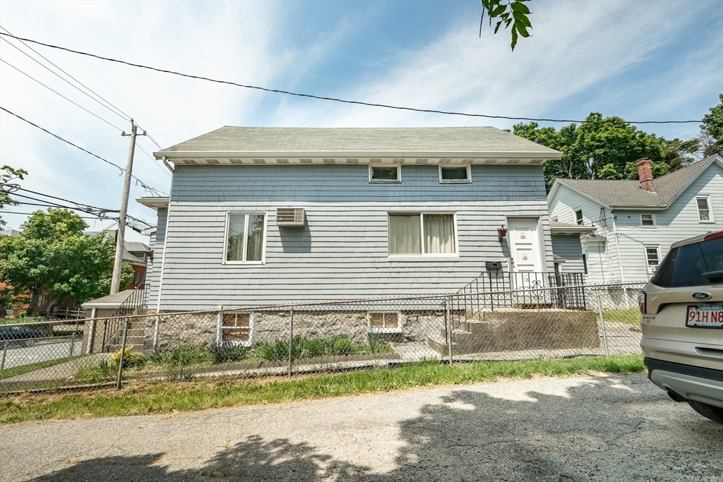 1244 Globe Street