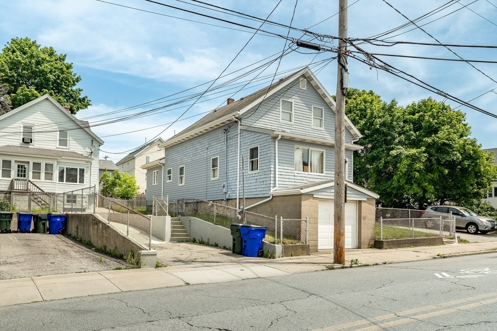 1244 Globe Street