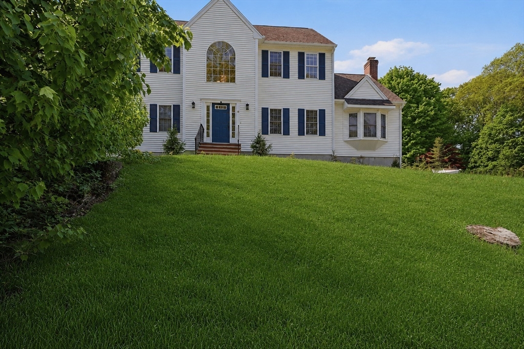 61 Indian Head Road