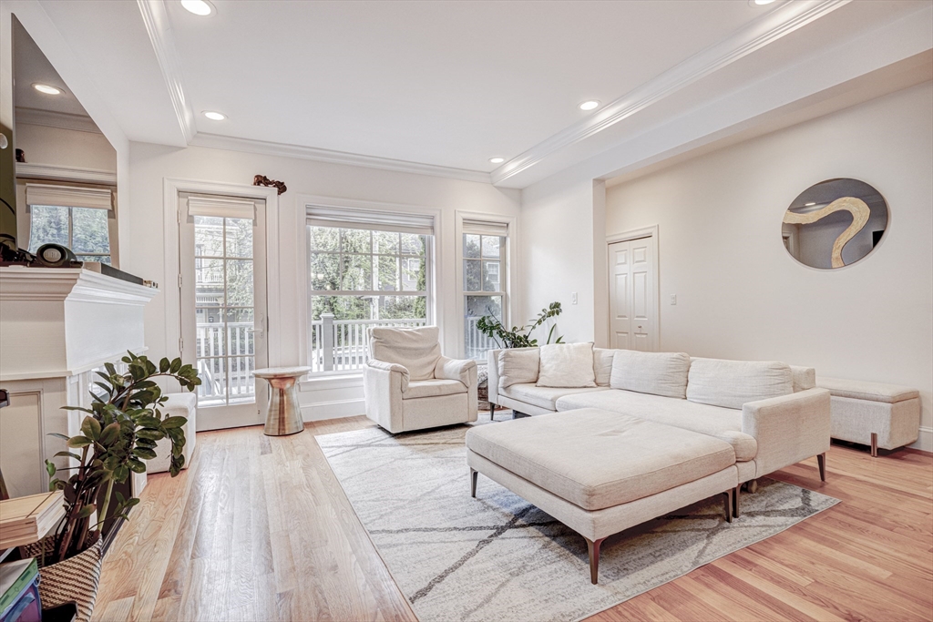 19 Harris St 2