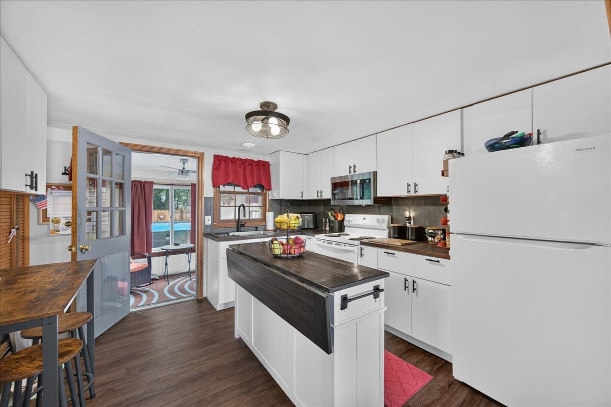 29 Beeden Rd, Westport, MA Photo #8