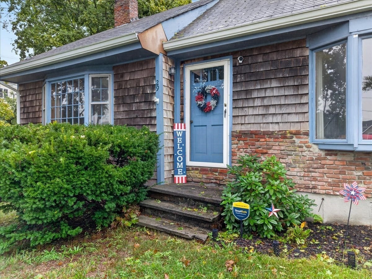 29 Beeden Rd, Westport, MA Photo #32