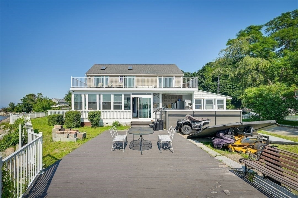 104 Kings Cove Beach Road