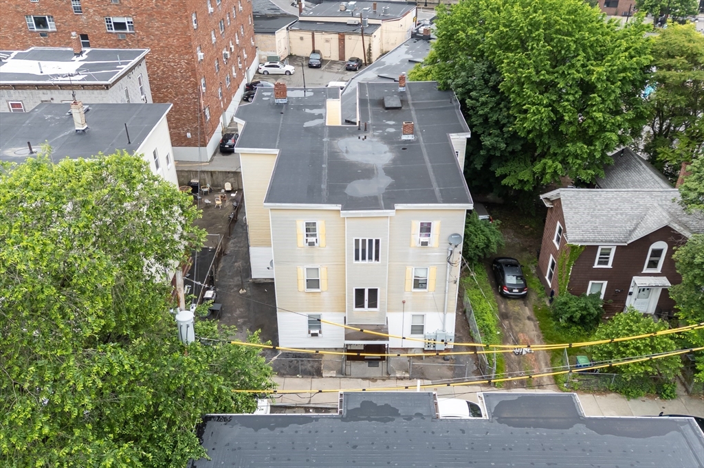 8 Everett St