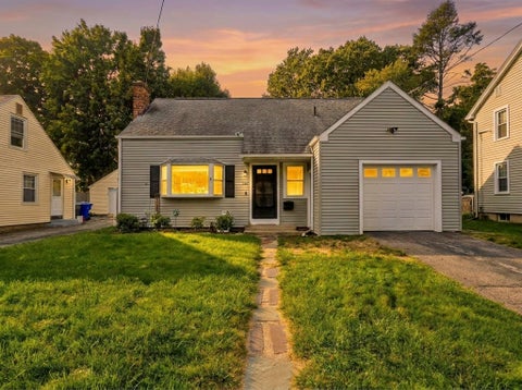 Photo of 122 Hartford Ter, Springfield, MA 01118 (MLS # 73586561)