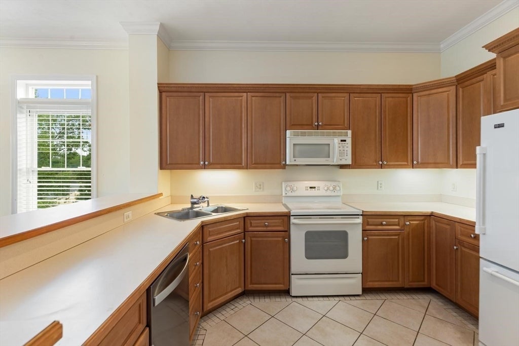 295 Salem St #98, Woburn, MA, 295 Salem St #98, Woburn, MA Photo #6