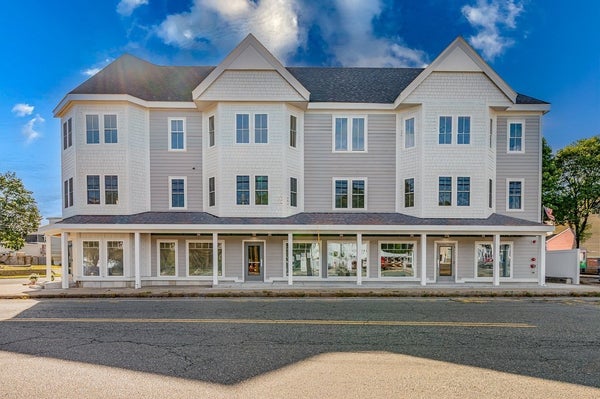 199 SOUTH AVE 3, WHITMAN, MA 02382 - Image 91c78d7a2d1e6f8d5615e31f03adc2c9/2104438438