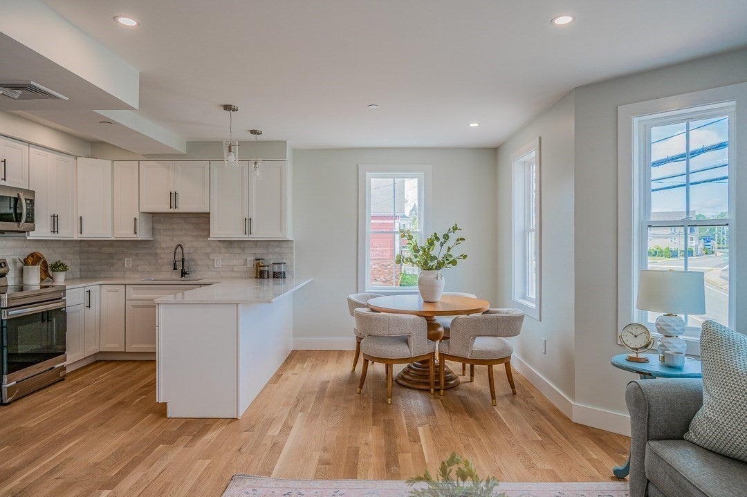 199 South Avenue #3, Whitman, MA, 199 South Avenue #3, Whitman, MA Photo #9