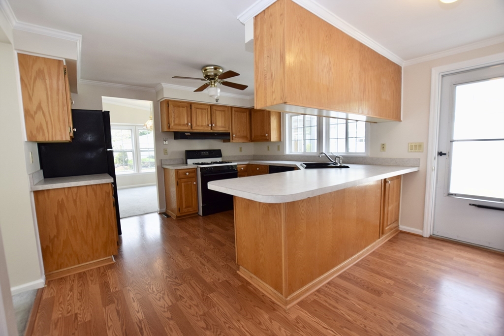 2 Edgewood Circle