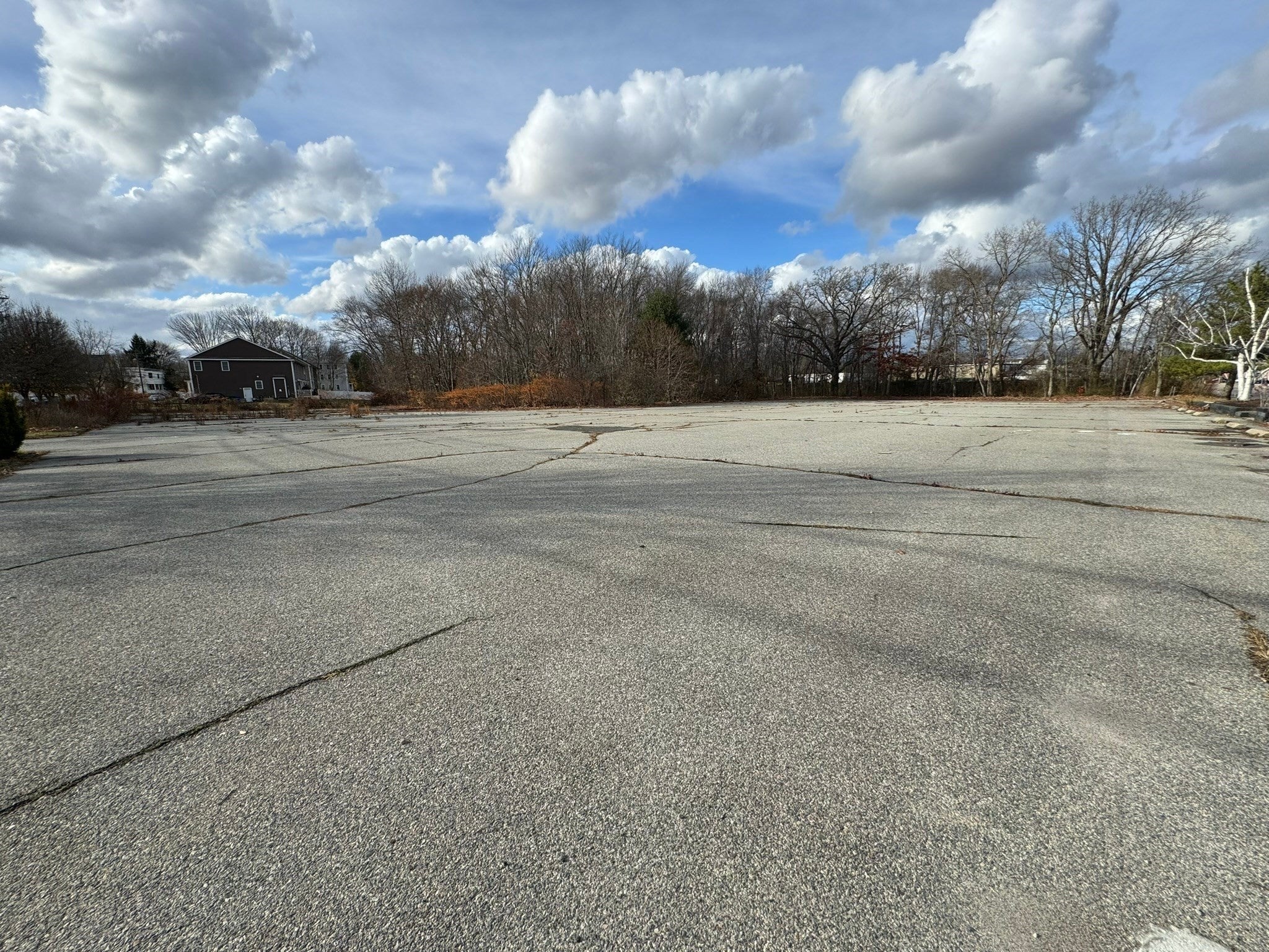 400 Oneil Blvd.