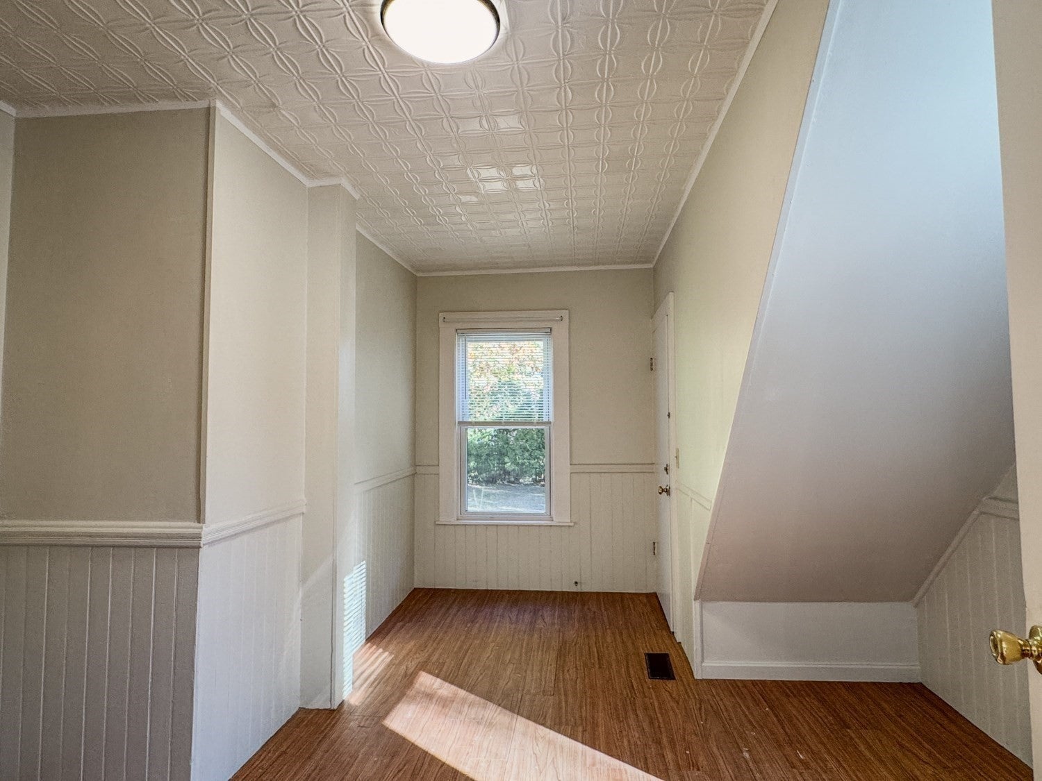 39 Park Street, Montague, MA, 39 Park Street, Montague, MA Photo #7