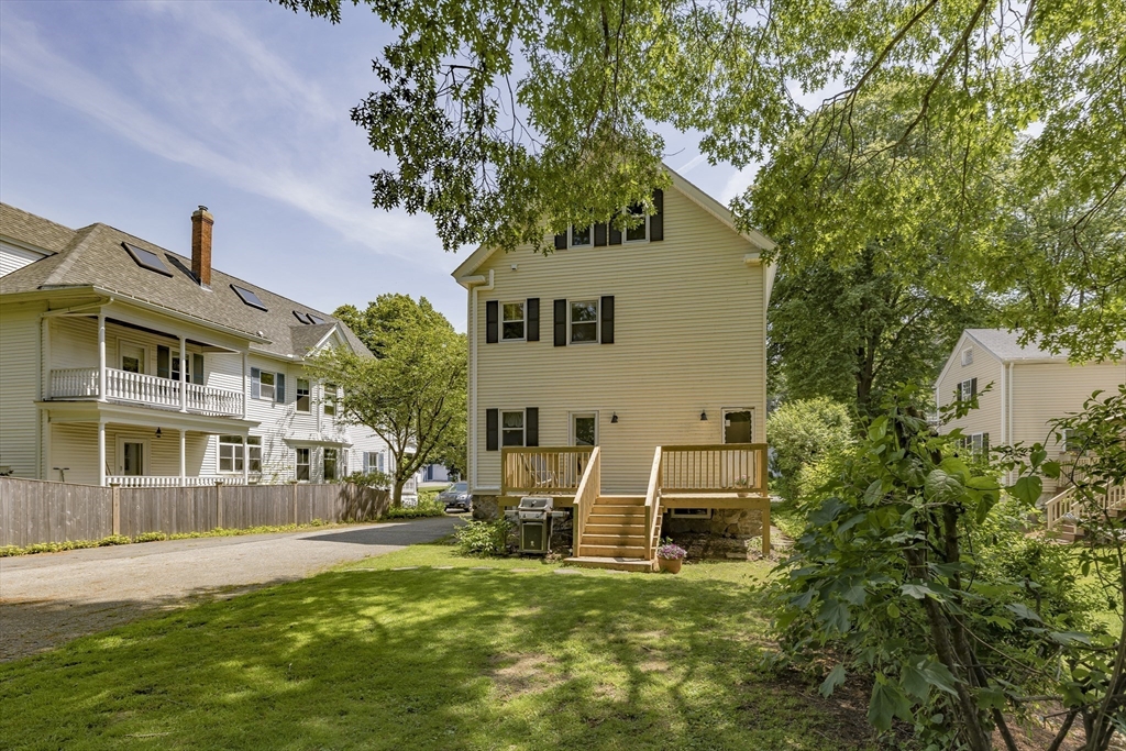 58 Maple Ave 58