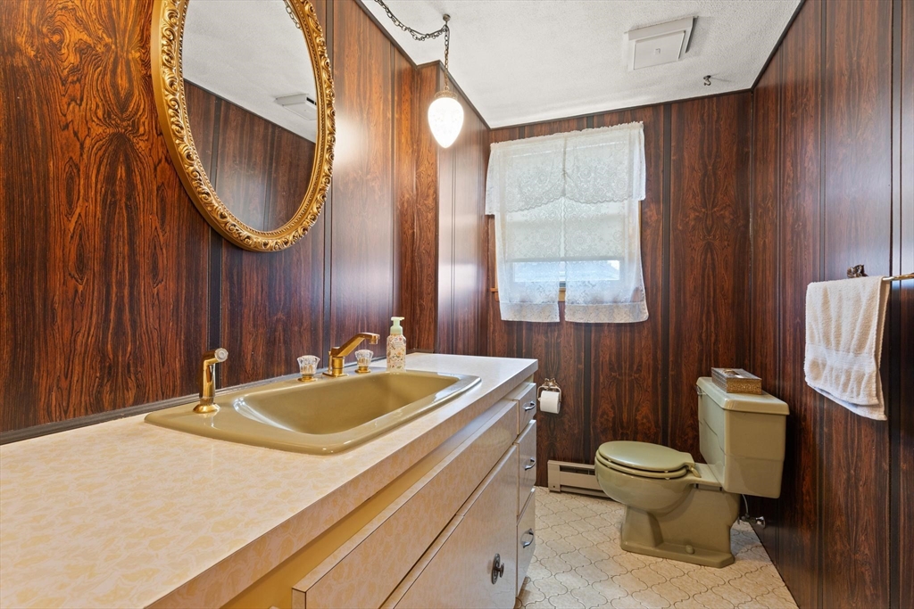 12 Highland Ave, Woburn, MA Photo #38