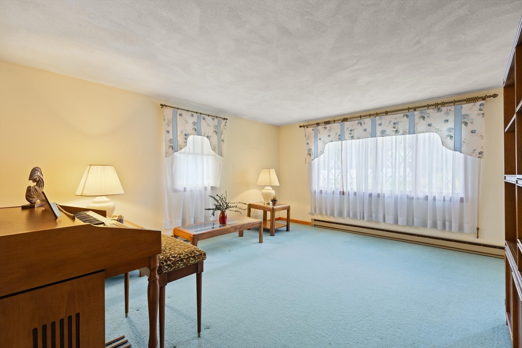 12 Highland Ave, Woburn, MA Photo #24