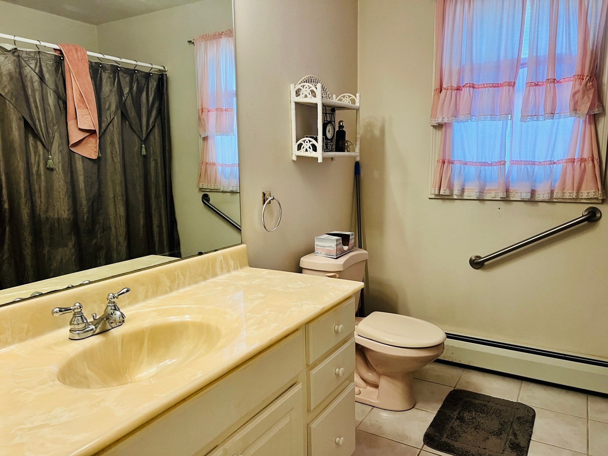 12 Deerfield Cir, Auburn, MA, 12 Deerfield Cir, Auburn, MA Photo #15