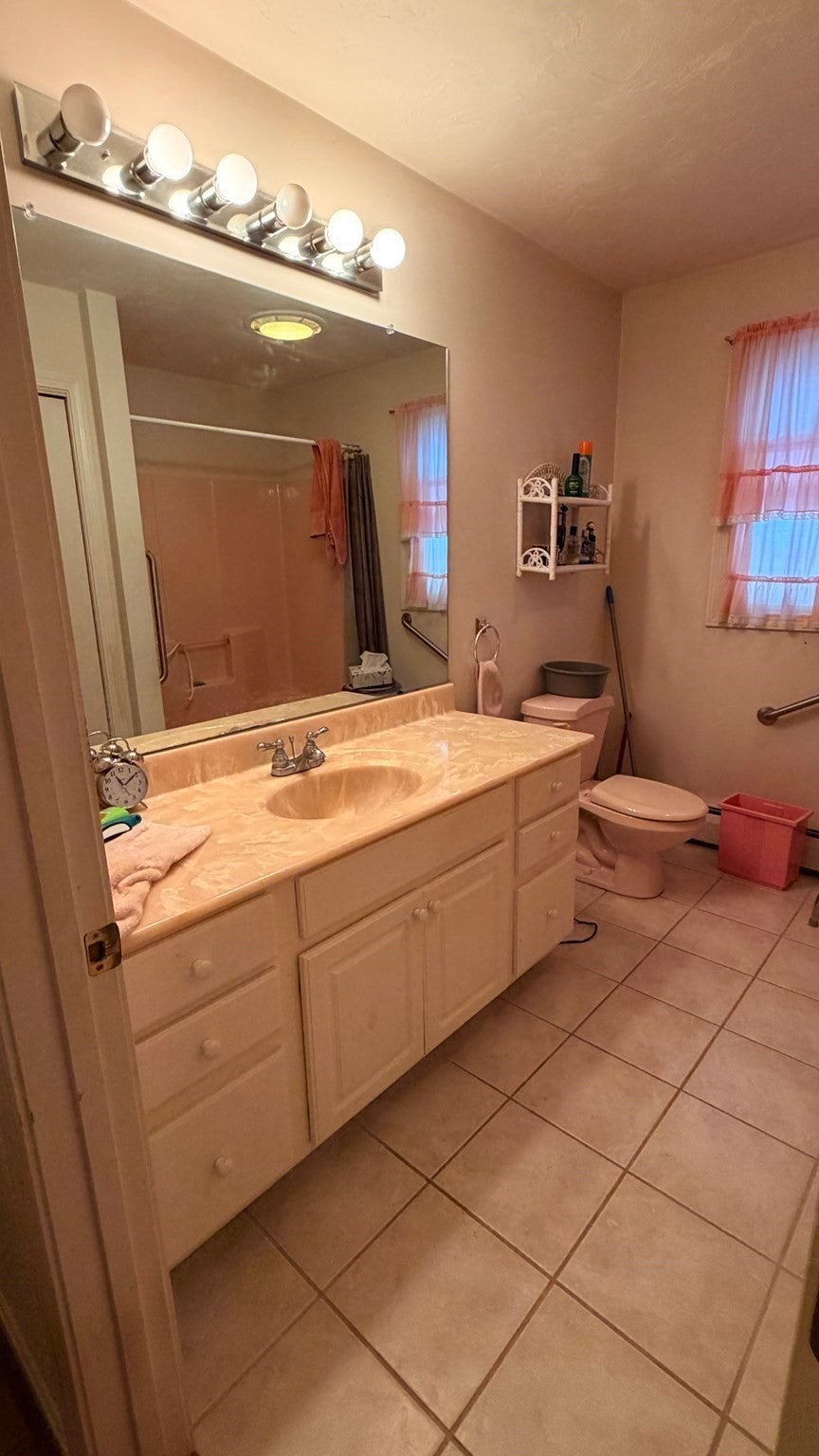12 Deerfield Cir, Auburn, MA, 12 Deerfield Cir, Auburn, MA Photo #16