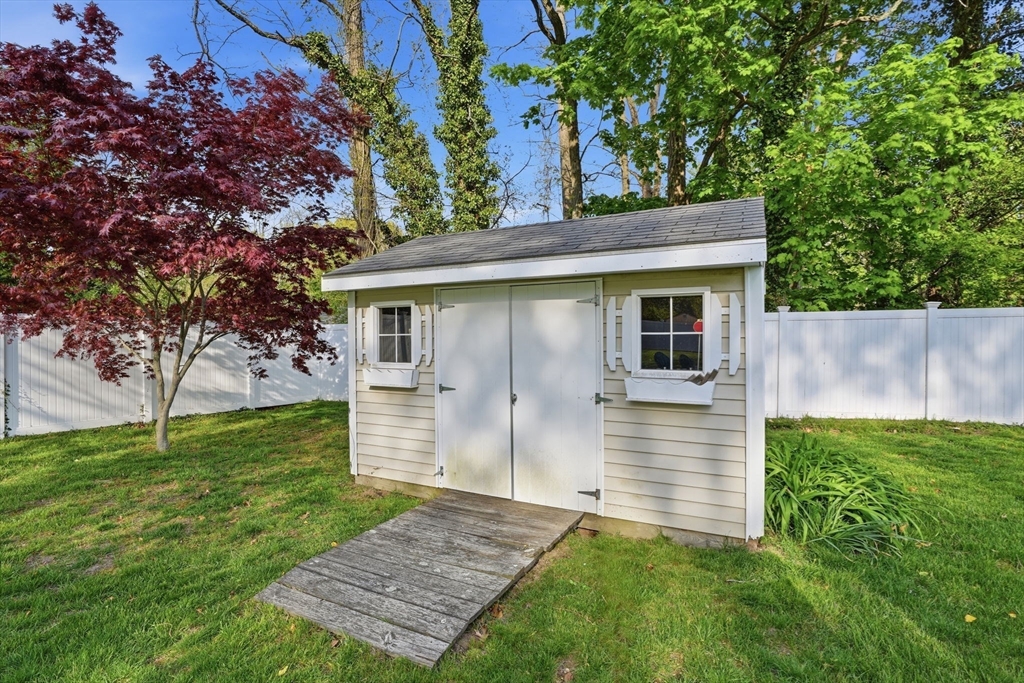264 Webster St, Marshfield, MA Photo #30