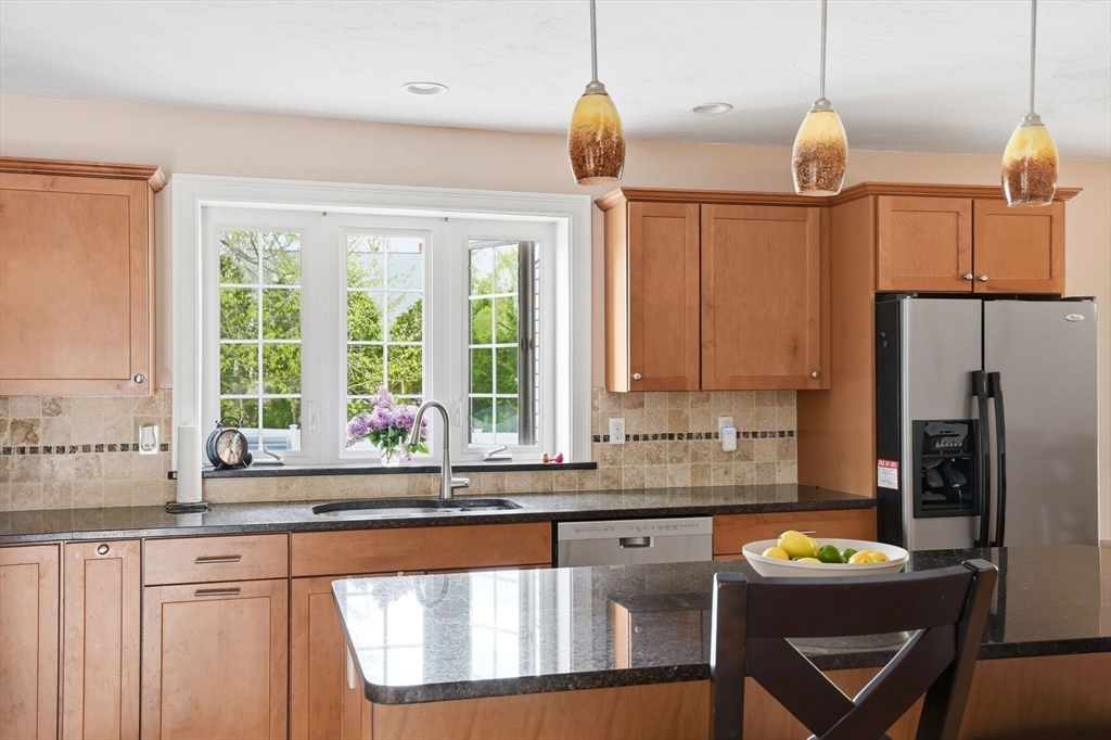 264 Webster St, Marshfield, MA Photo #11