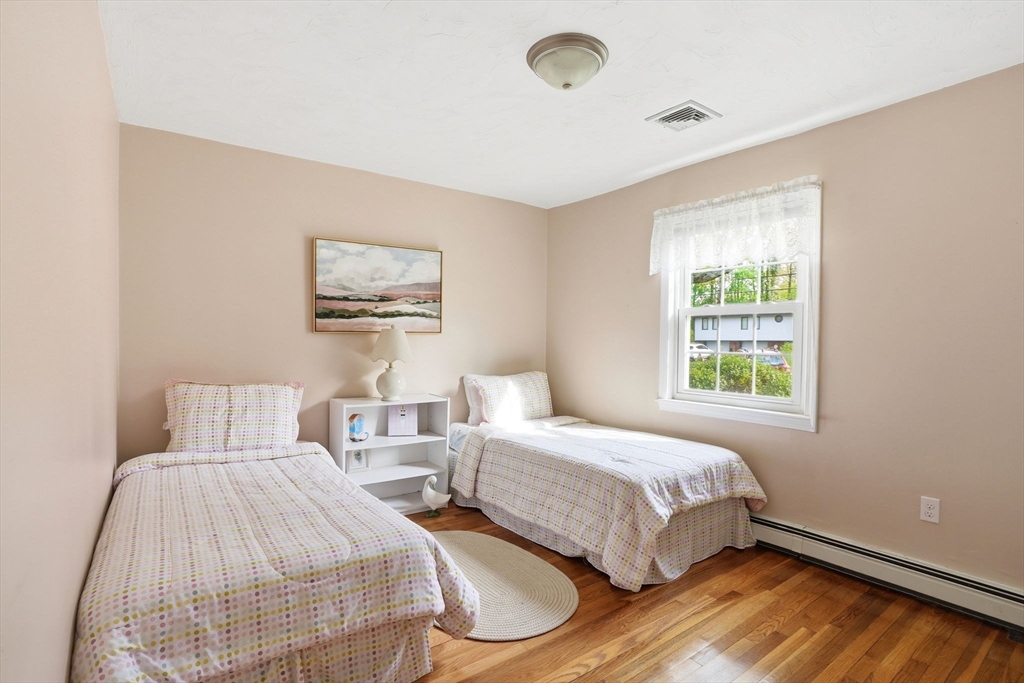 264 Webster St, Marshfield, MA Photo #20