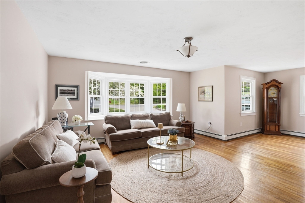 264 Webster St, Marshfield, MA Photo #5
