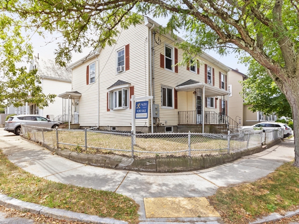 34 Clinton St