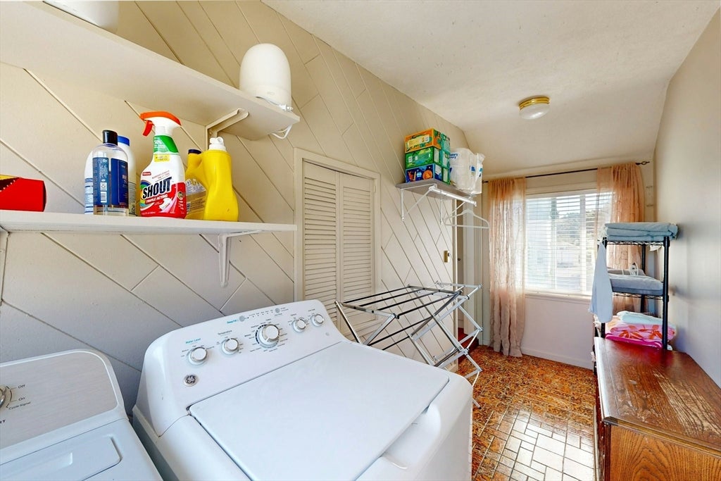 26 George St, Winthrop, MA Photo #28