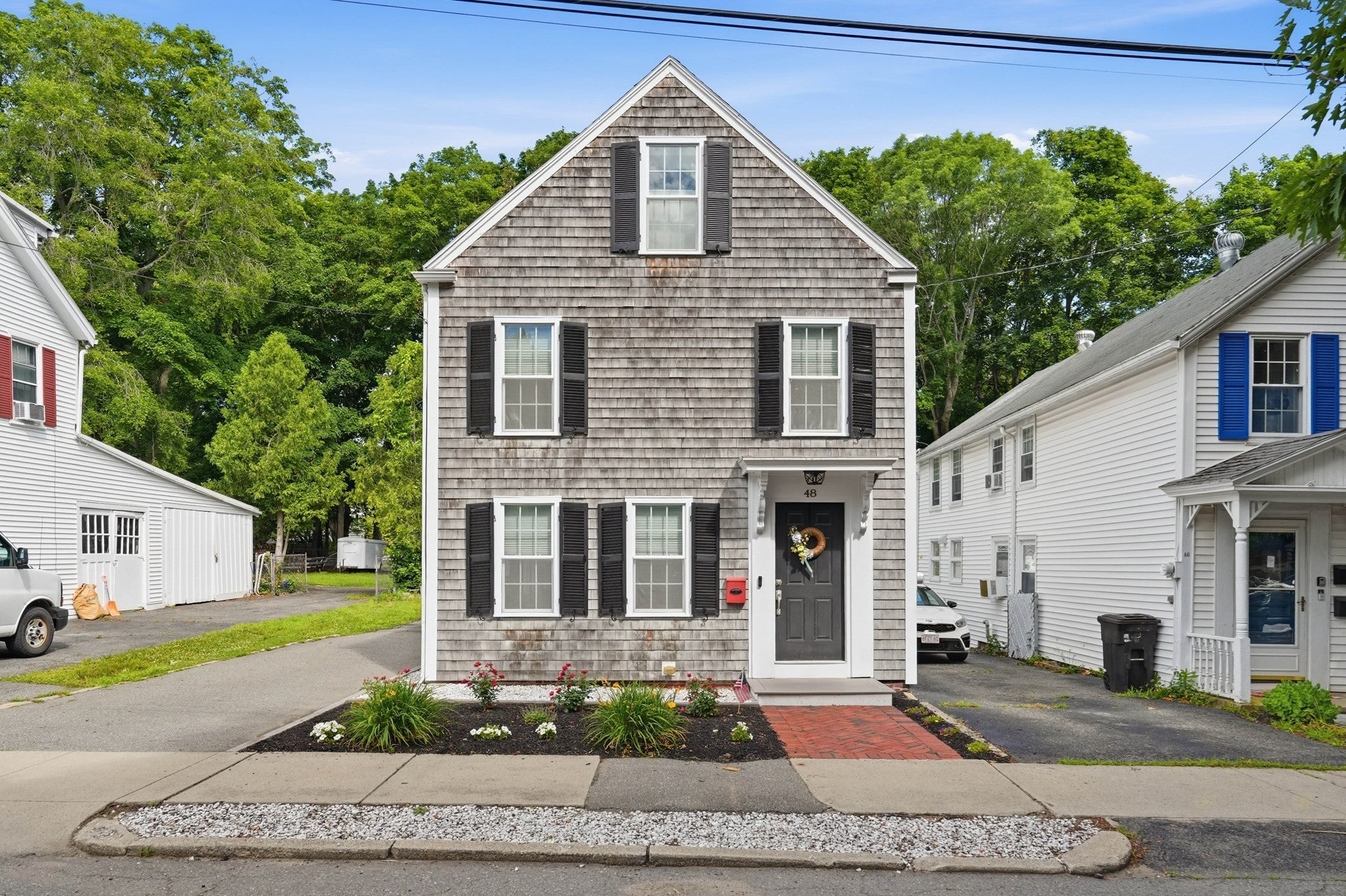 48 Forrester ST