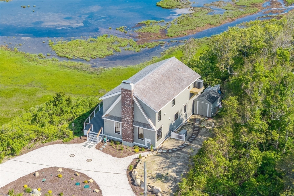 33 Wood Neck Rd