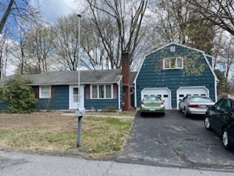 41 Elizabeth Billerica MA 01821