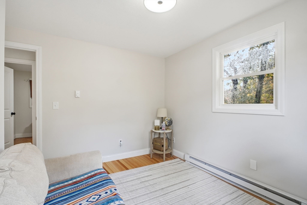 Springfield, Massachusetts 01119, United States, 3 Bedrooms Bedrooms, ,2 BathroomsBathrooms,Residential,Active,233732