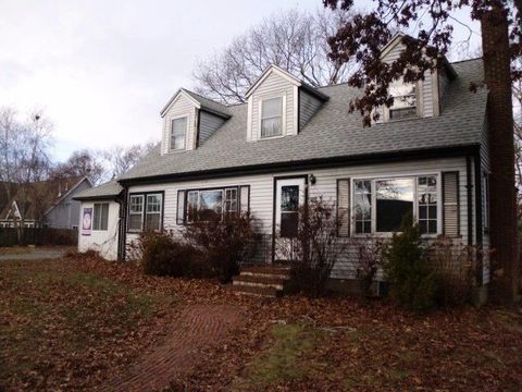 17 Winthrop Road Plymouth MA 02360